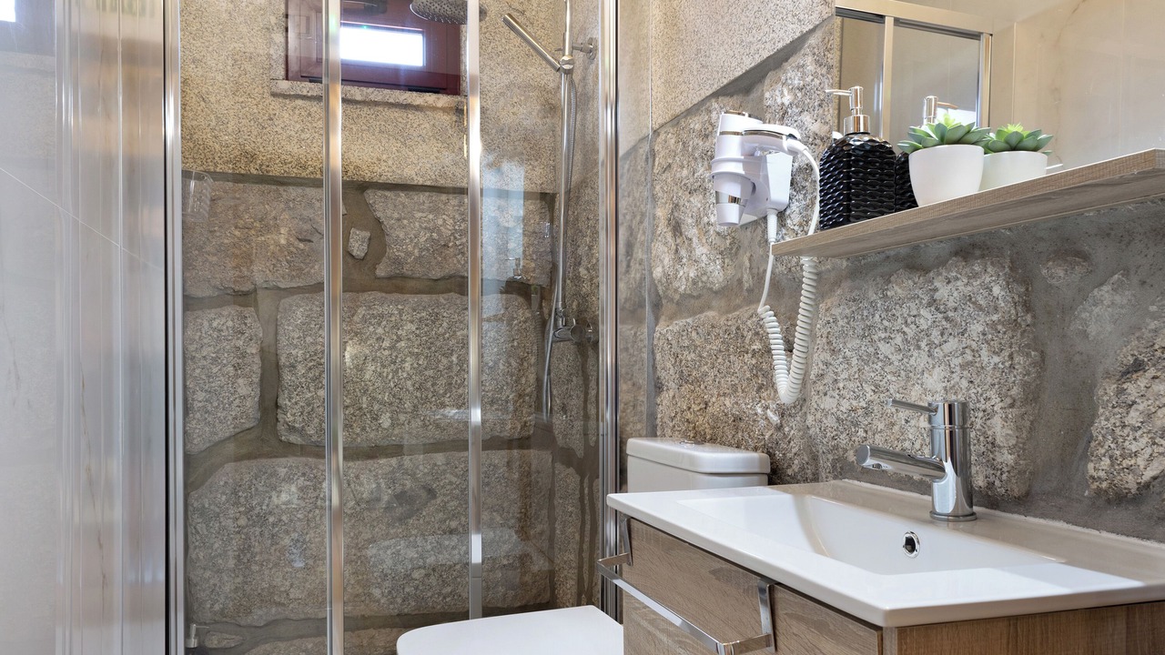 Photo of Bathroom in Guilhofrei