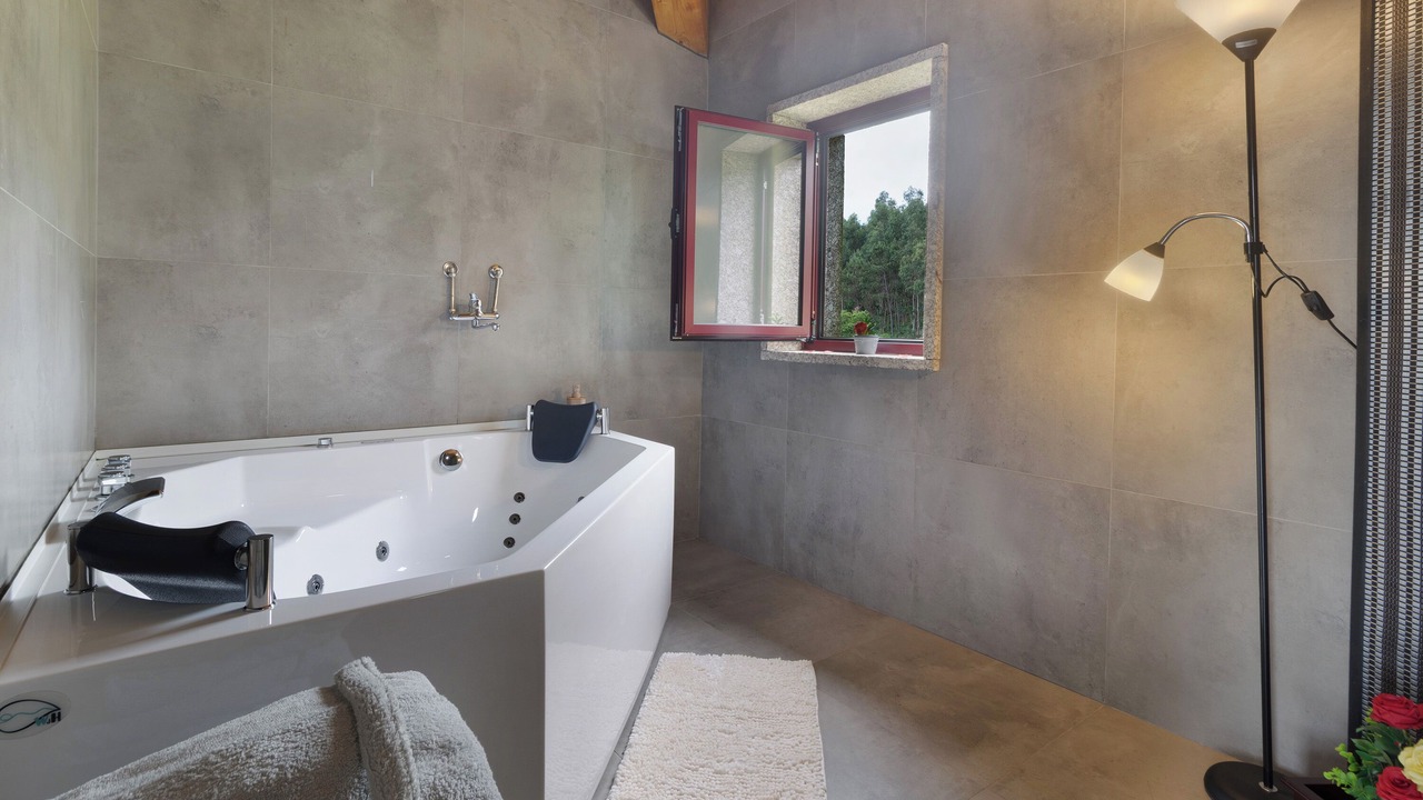 Photo of Bathroom in Guilhofrei