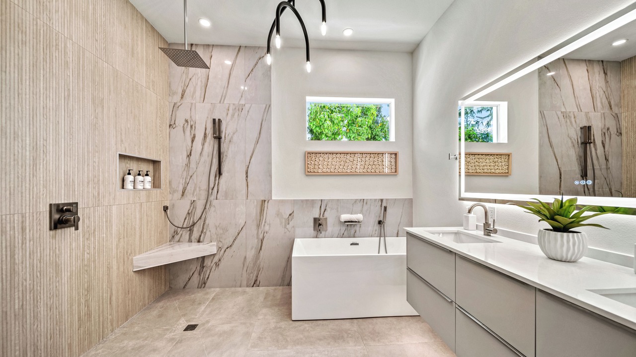 Photo of Bathroom in Arlington Park