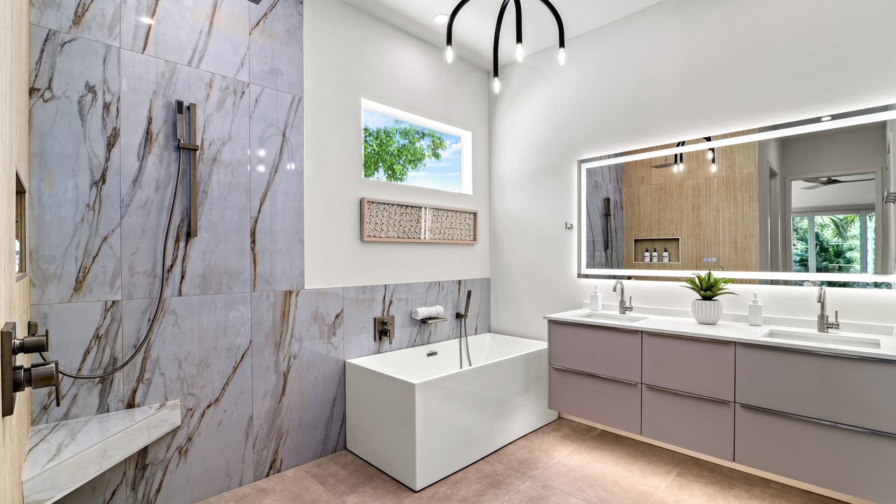 Photo of Bathroom in Arlington Park