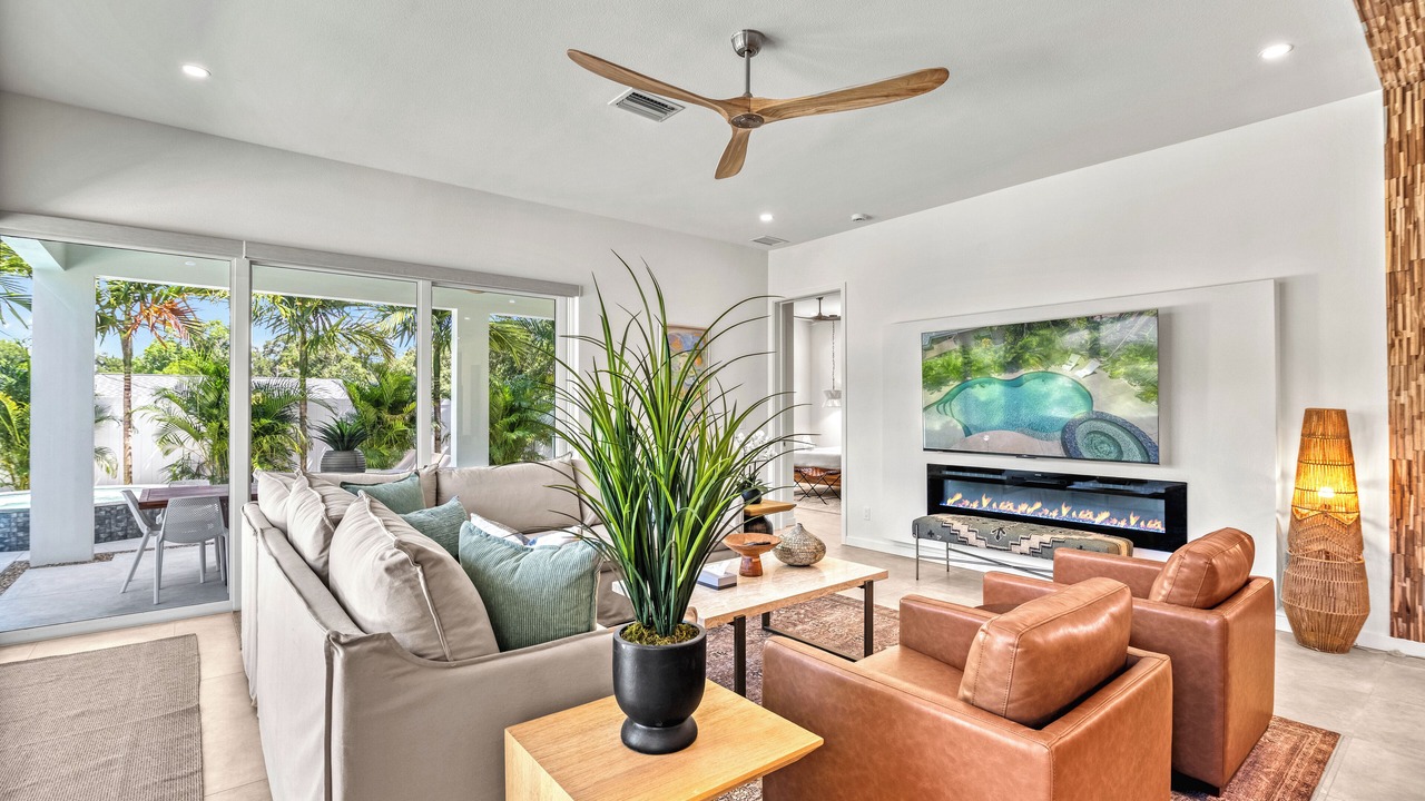 Photo of Livingroom in Arlington Park