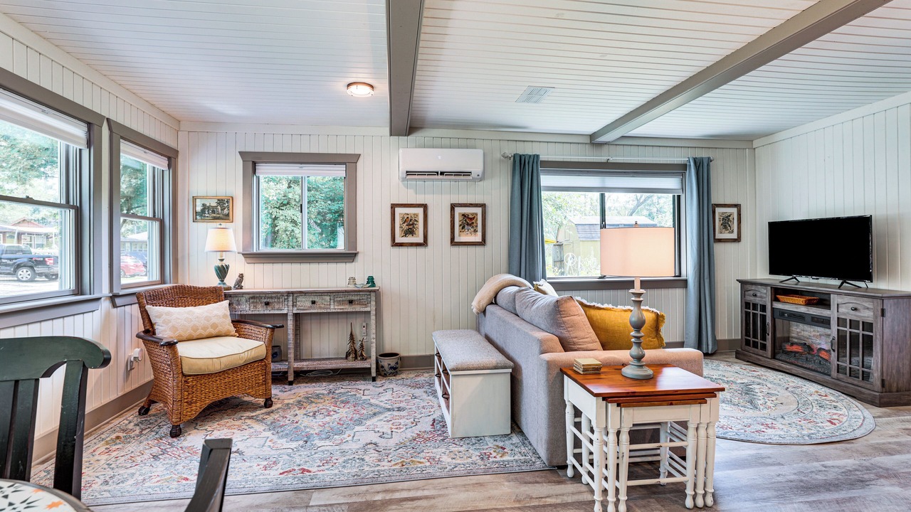 Photo of Livingroom in Cambridge