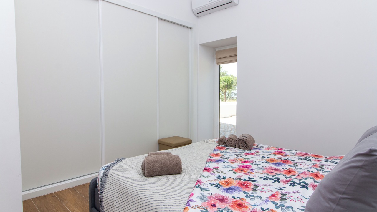Photo of Bedroom in Poco do Mouro