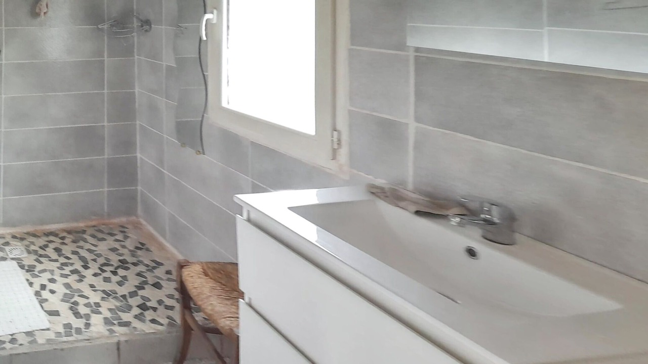 Photo of Bathroom in Bellerive-sur-Allier