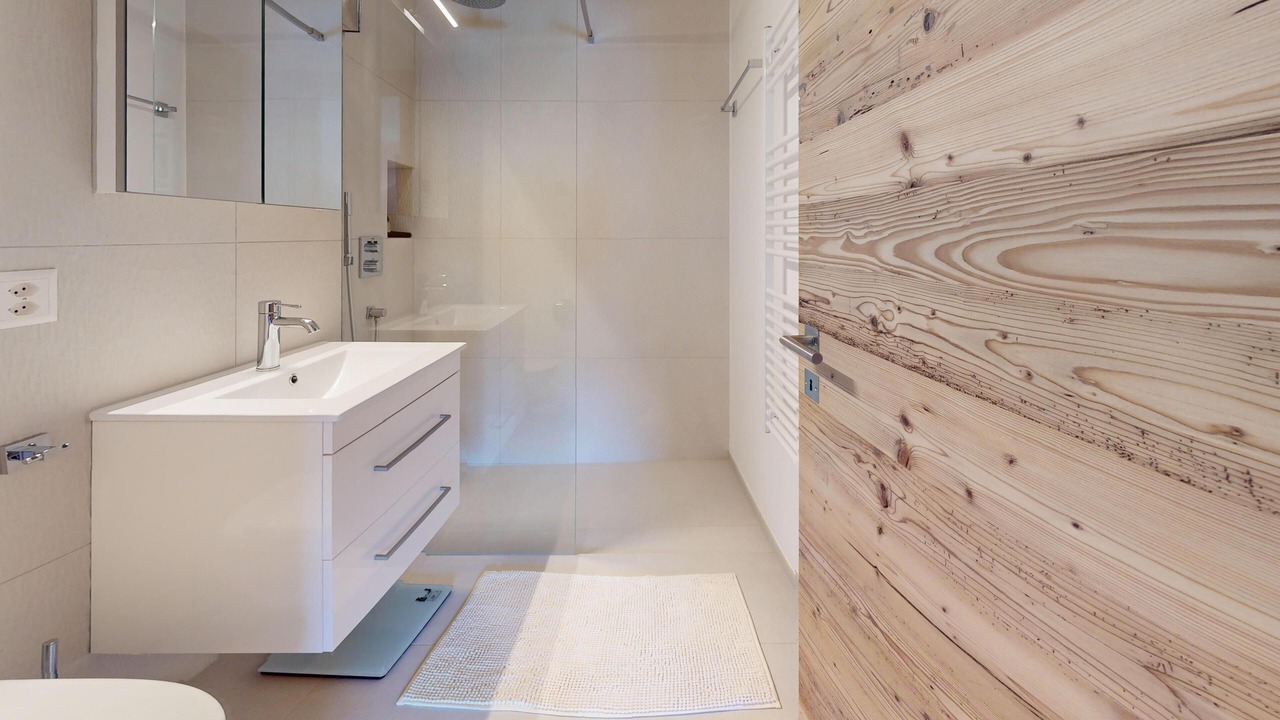 Photo of Bathroom in Sils-Maria