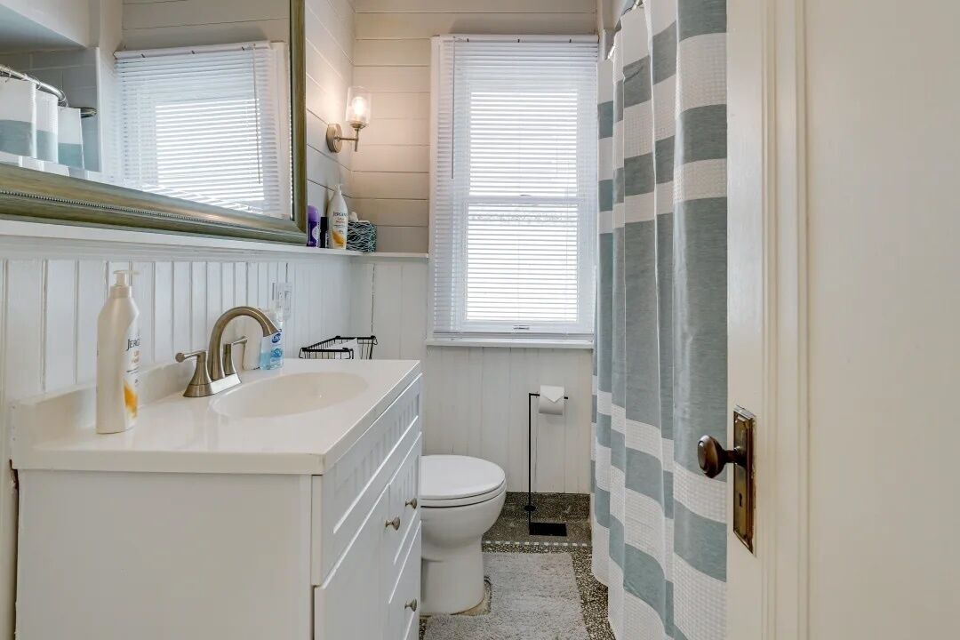Photo of Bathroom in Grosse Pointe