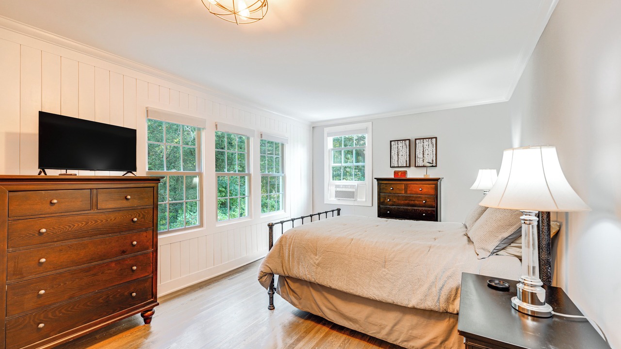 Photo of Bedroom in Madison