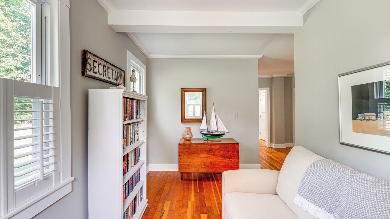 Photo of Livingroom in Madison