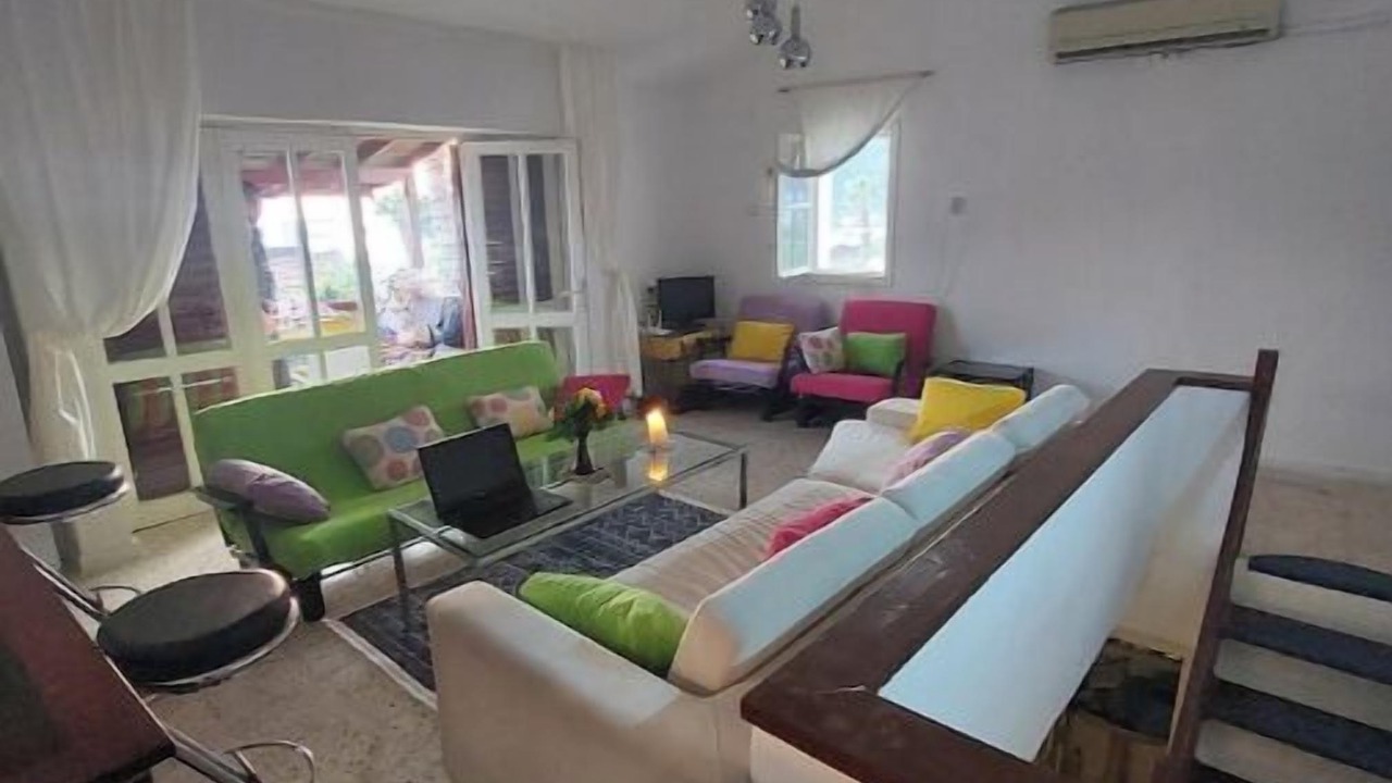 Photo of Livingroom in Karaoz