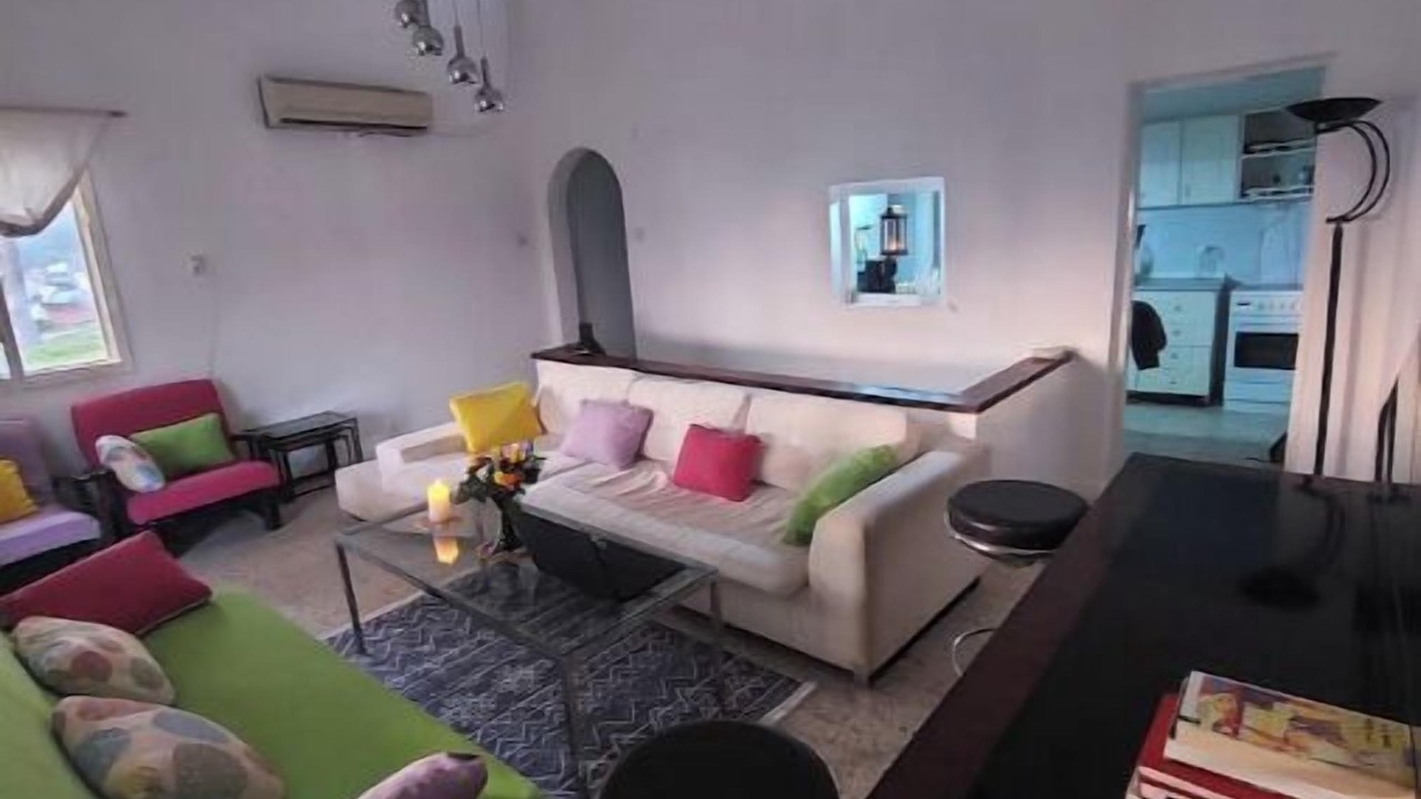 Photo of Livingroom in Karaoz