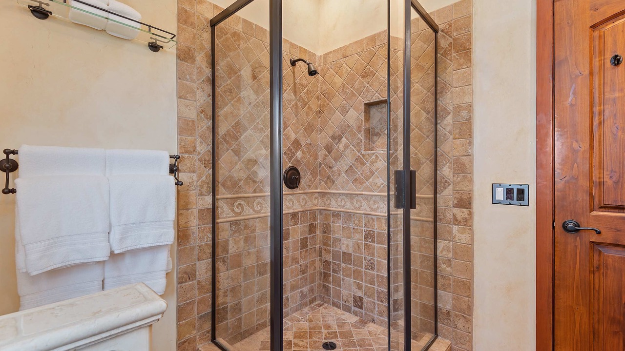 Photo of Bathroom in Summerland