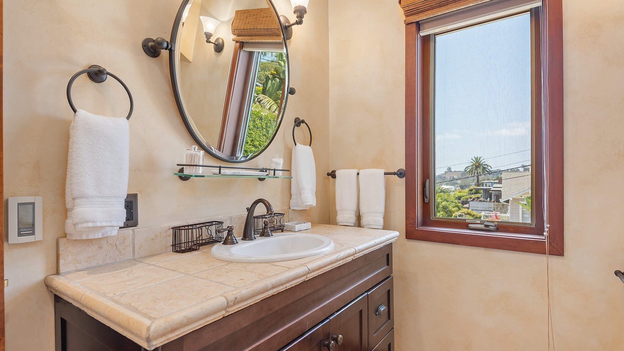 Photo of Bathroom in Summerland