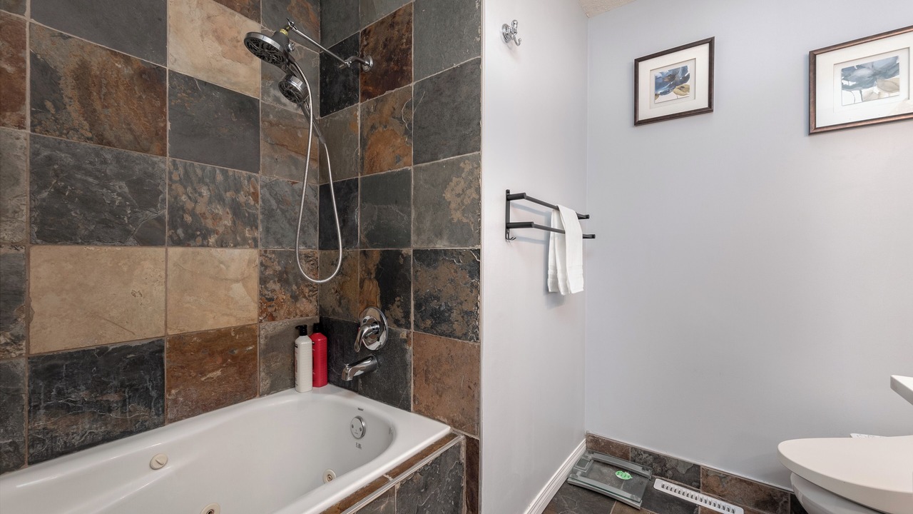 Photo of Bathroom in Varsity