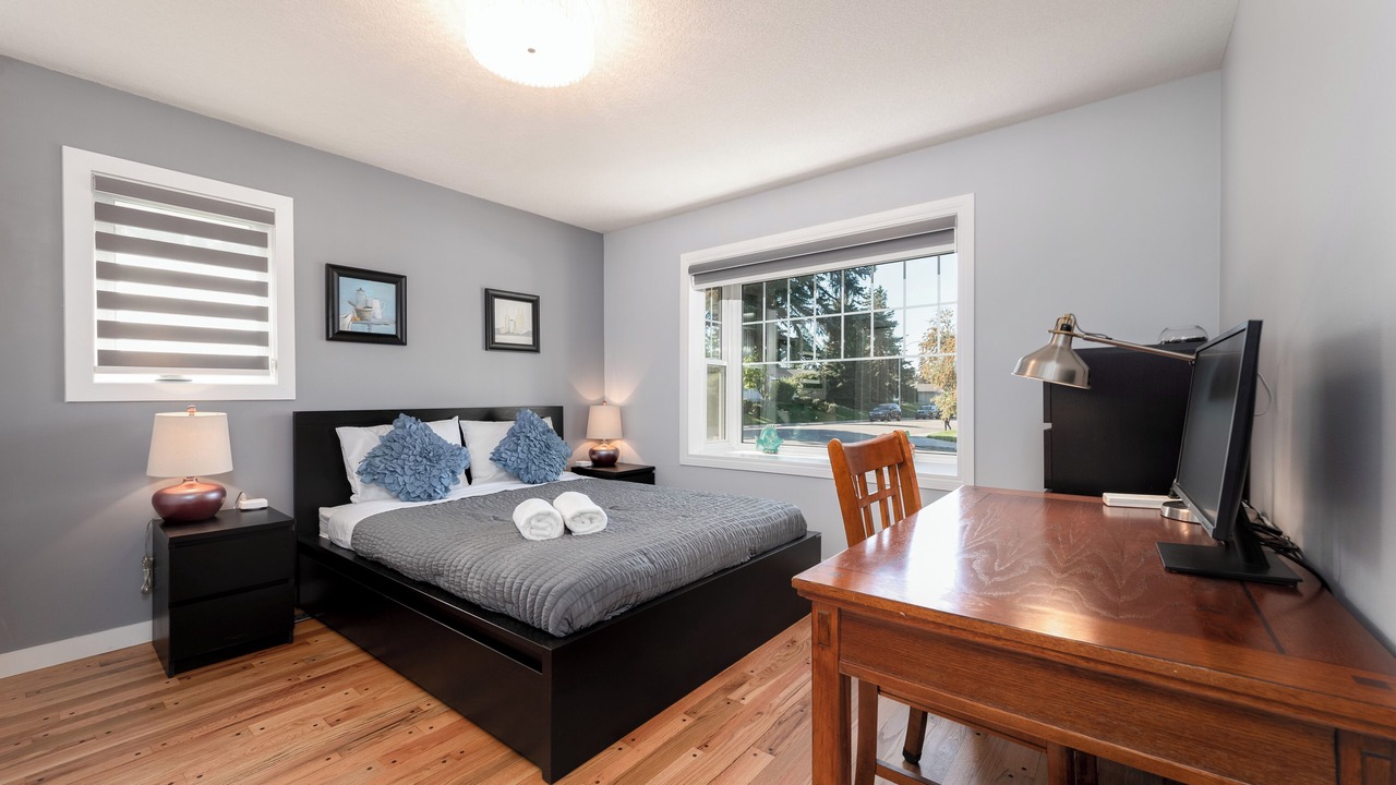 Photo of Bedroom in Varsity
