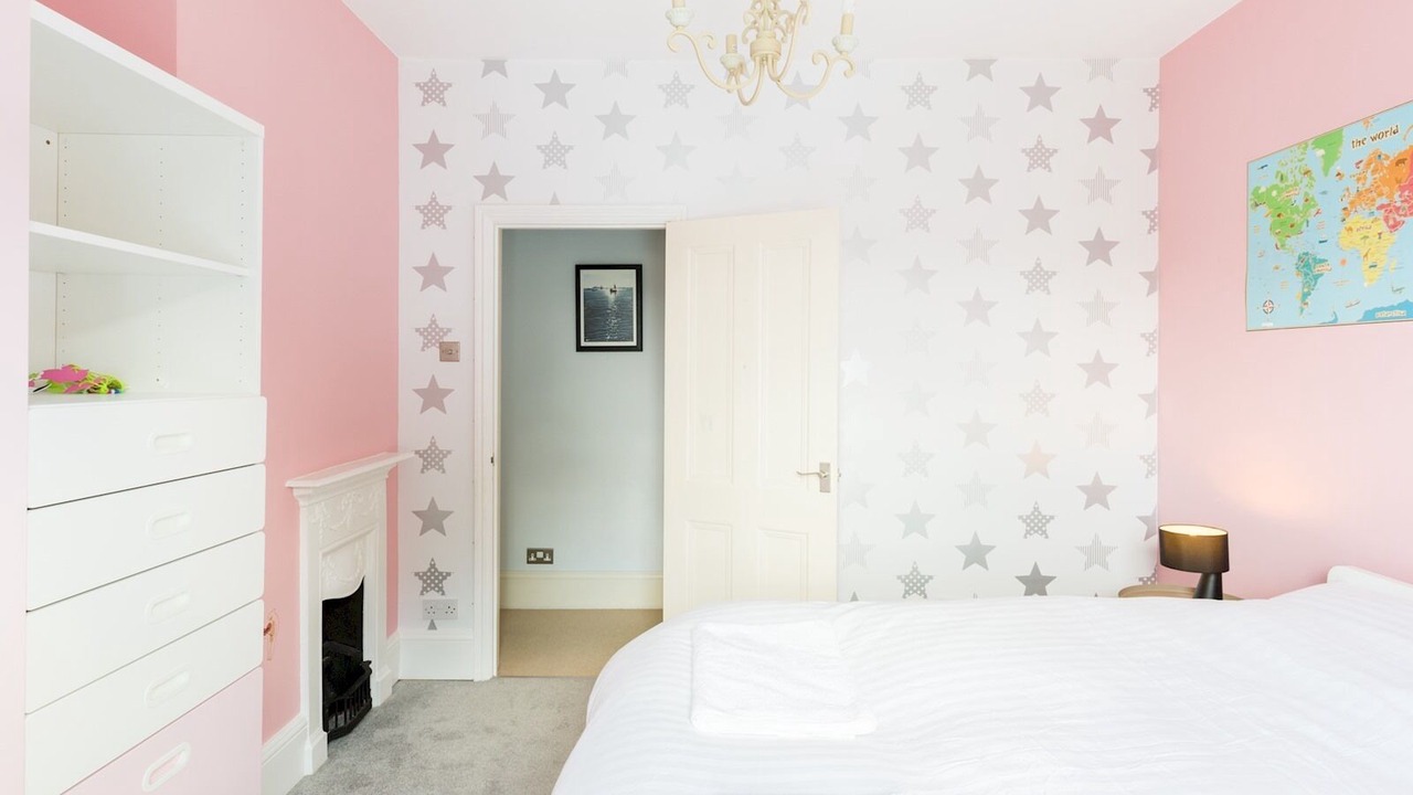 Photo of Bedroom in Kenilworth