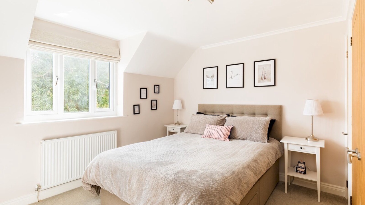 Photo of Bedroom in Leamington Spa