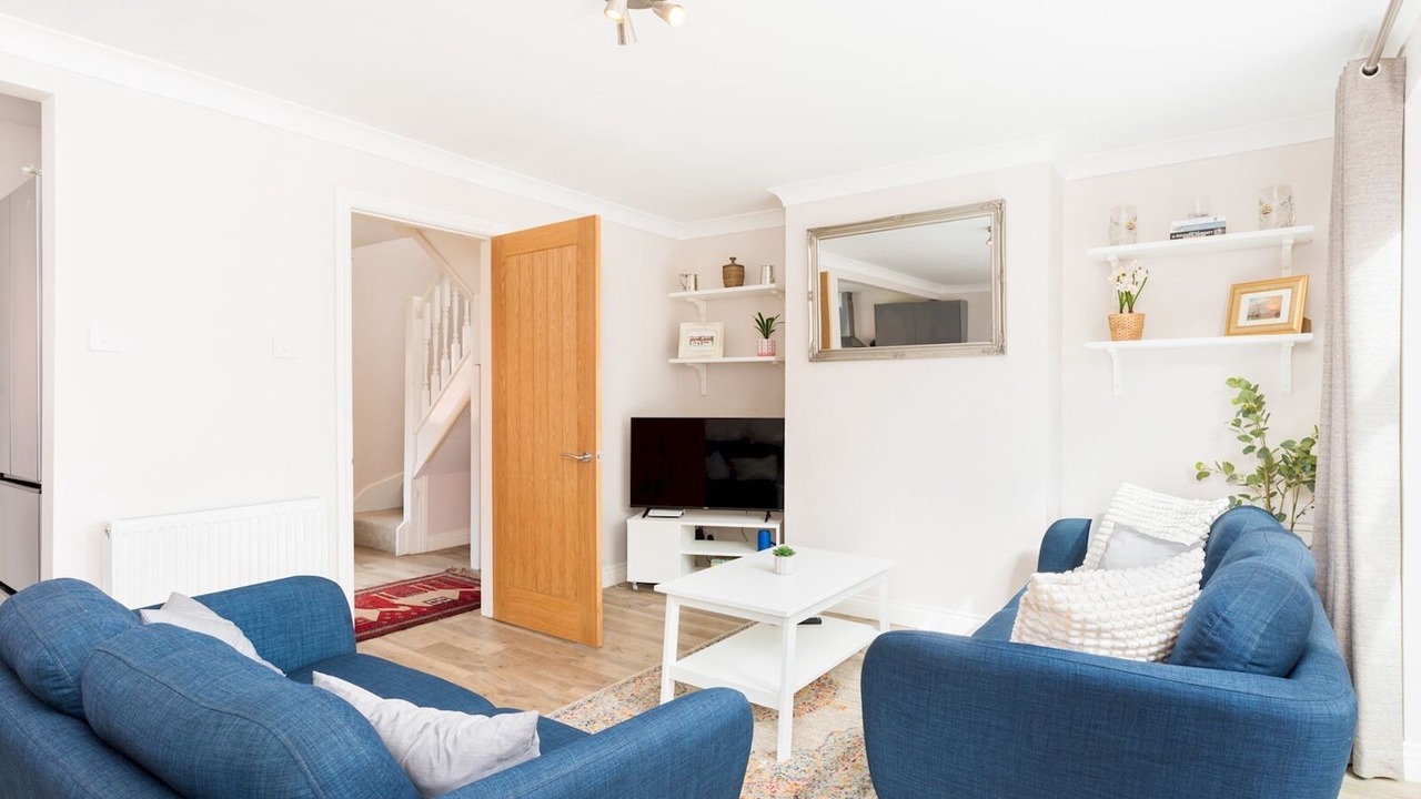 Photo of Livingroom in Leamington Spa