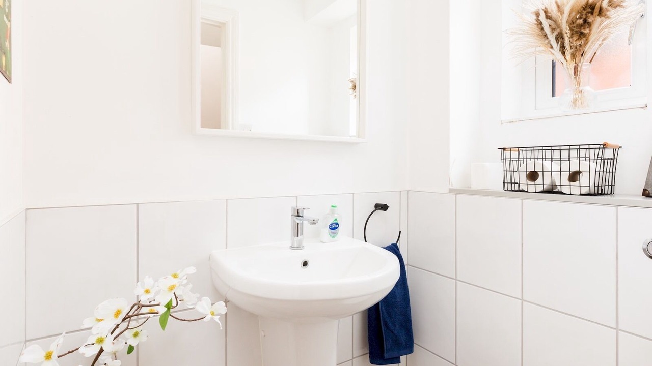 Photo of Bathroom in Leamington Spa