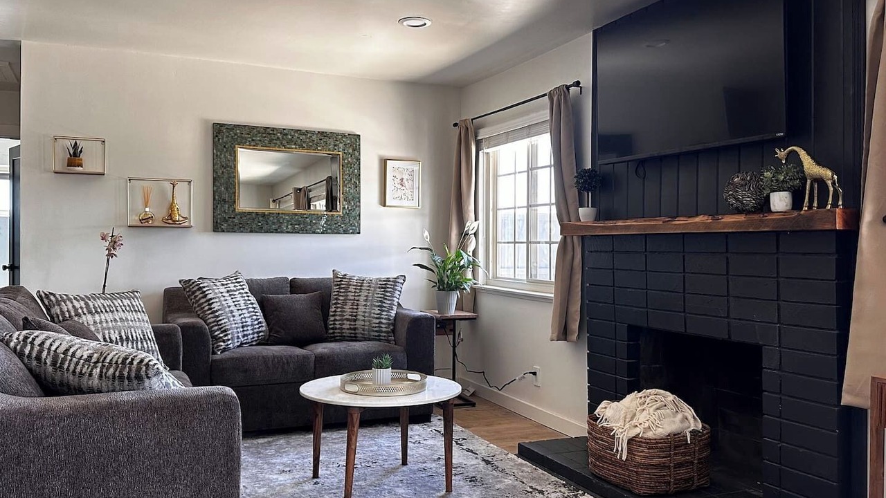 Photo of Livingroom in Lompoc