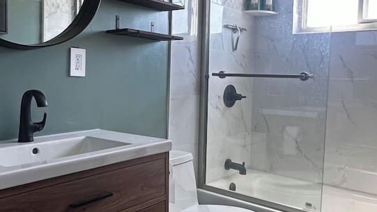 Photo of Bathroom in Lompoc