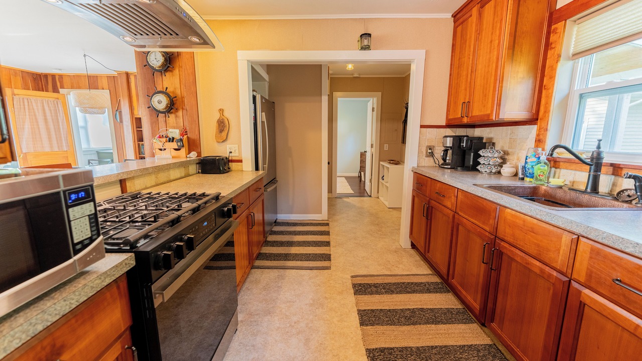 Photo of Kitchen in Manistique