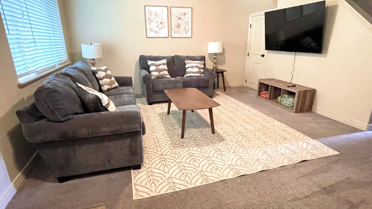 Photo of Livingroom in Springville