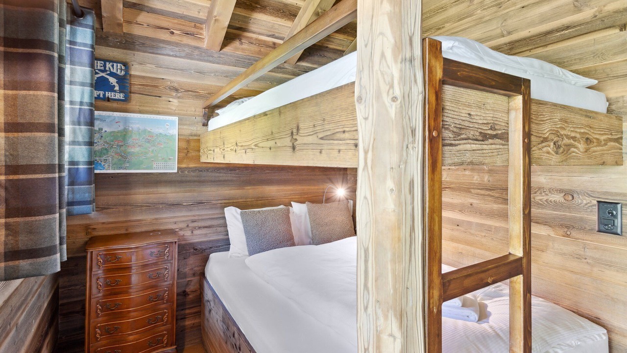 Photo of Bedroom in Champery