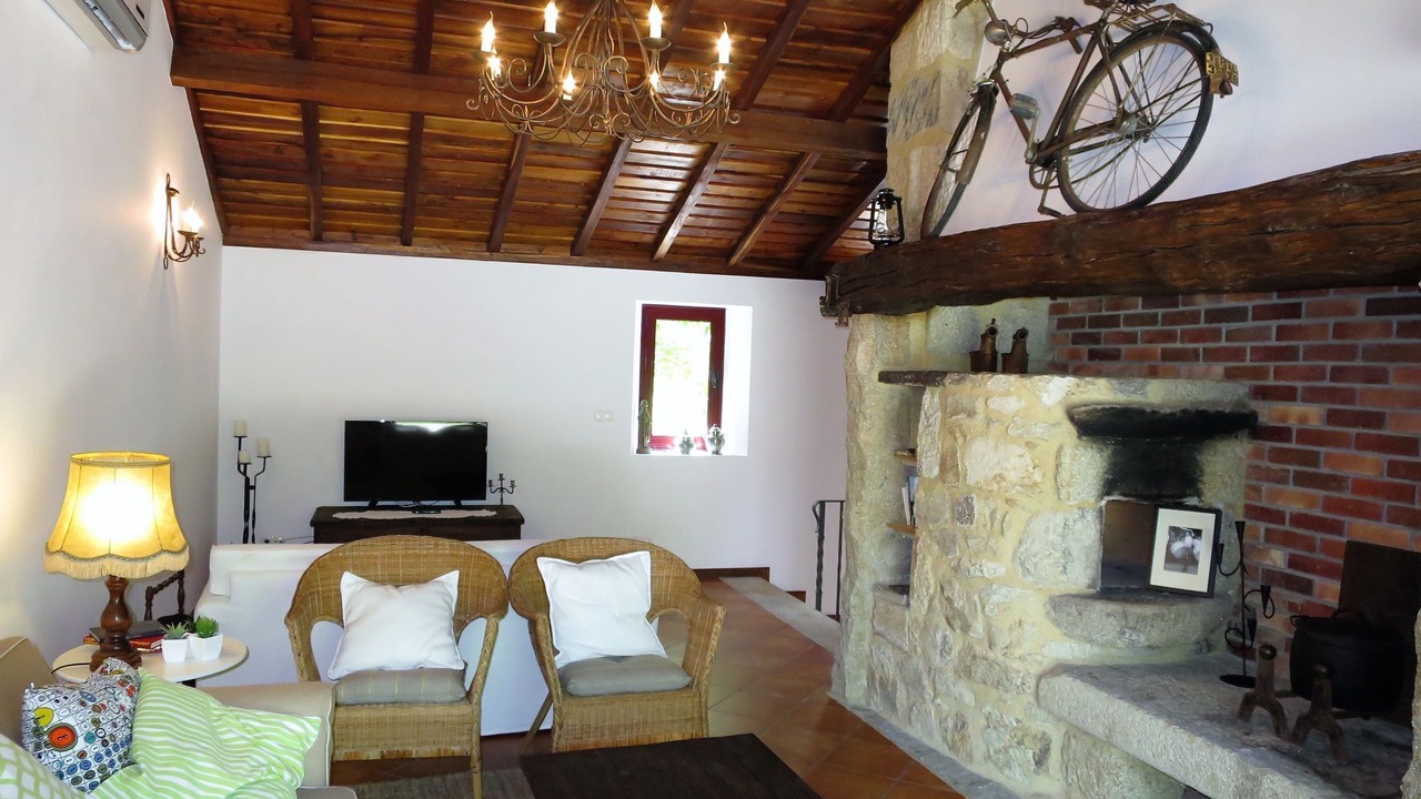 Photo of Bedroom in Cossourado