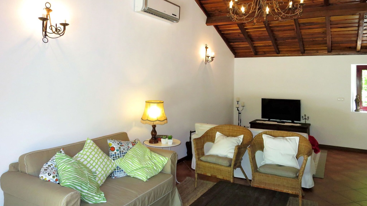 Photo of Livingroom in Cossourado