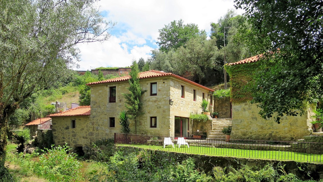 Photo of Others in Cossourado