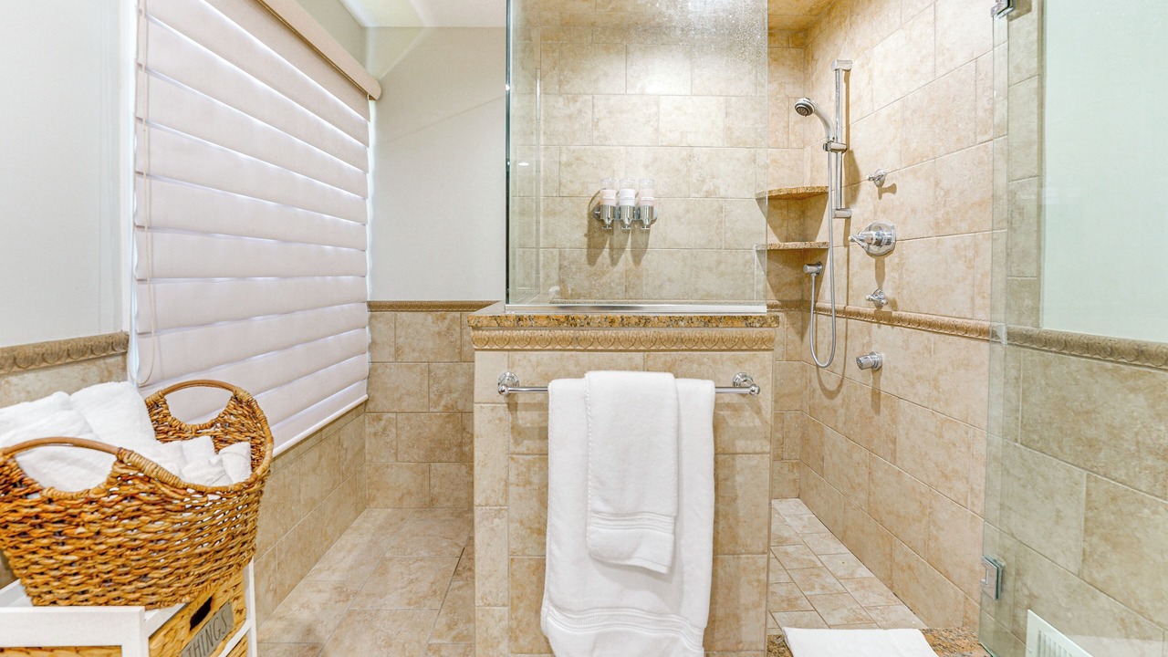 Photo of Bathroom in Anchor Bay Harbor