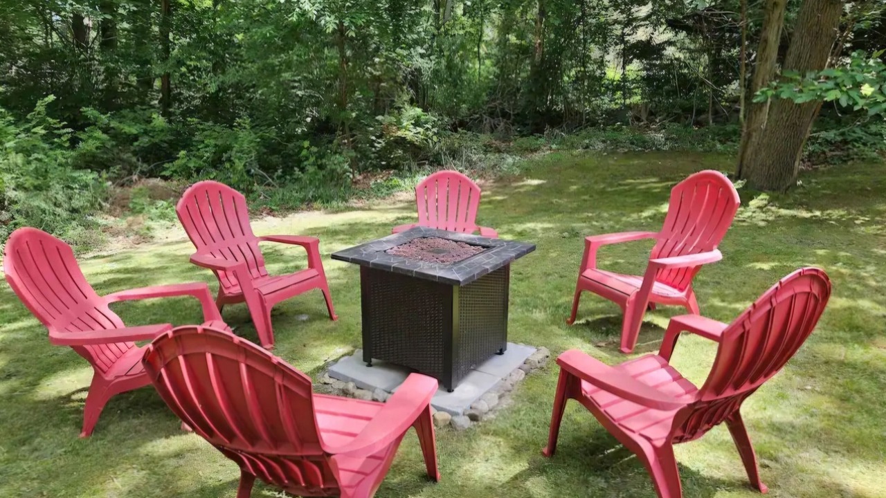 Photo of Outdoor in Clinton