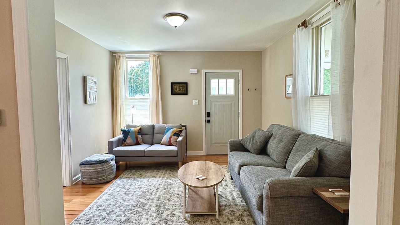 Photo of Livingroom in Bloomington