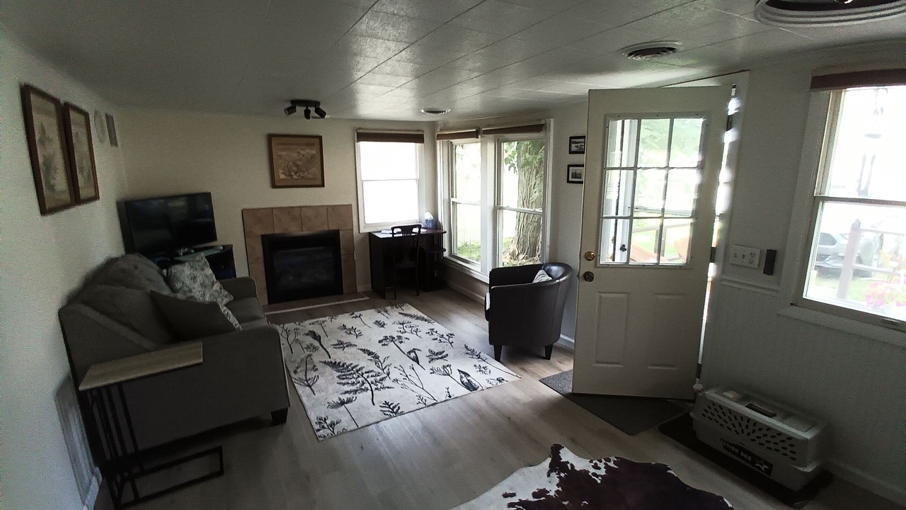 Photo of Bedroom in Conesus