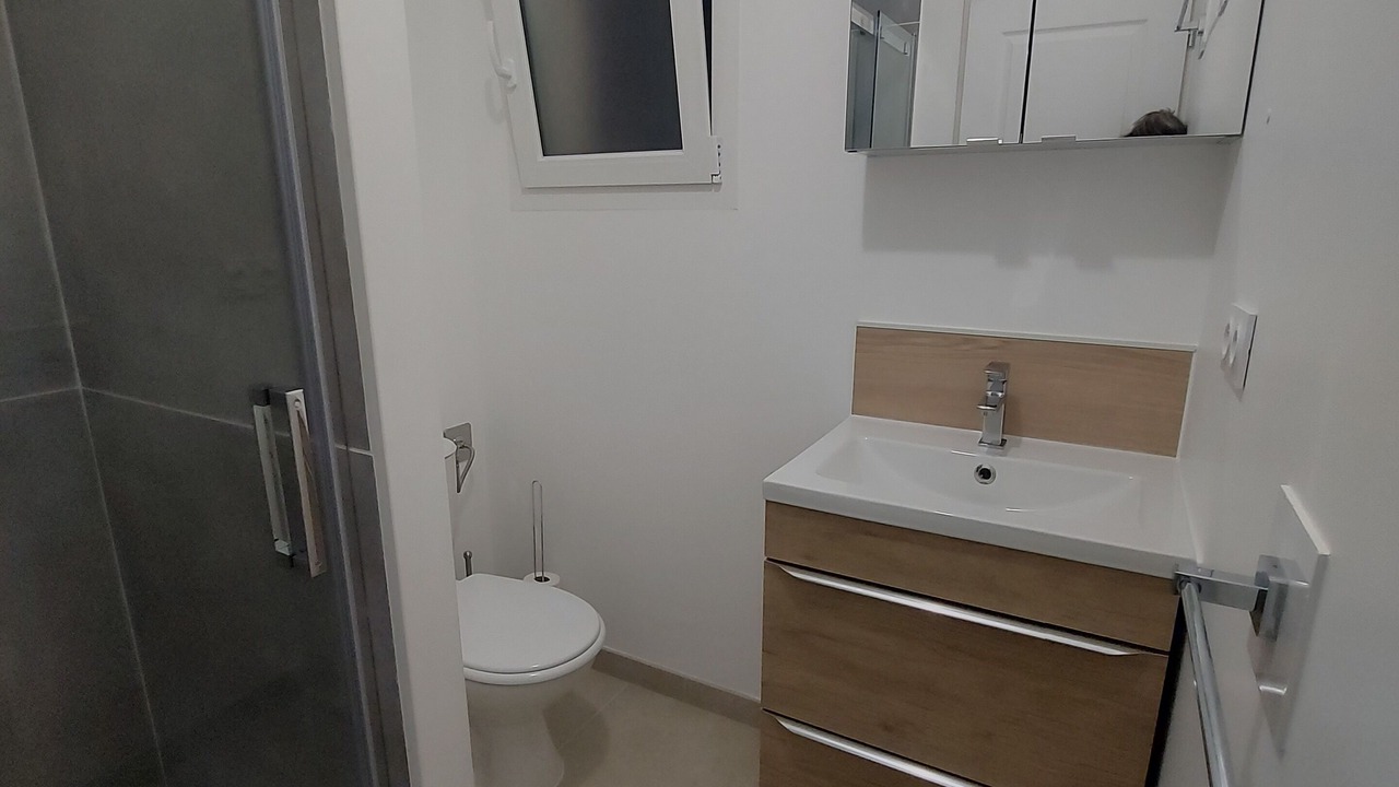 Photo of Bathroom in Ajac