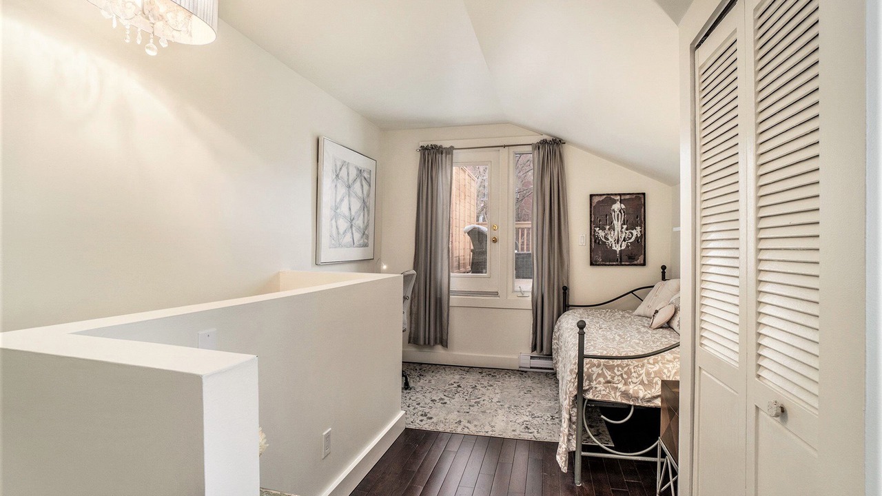 Photo of Bedroom in Byward Market - Parliament Hill