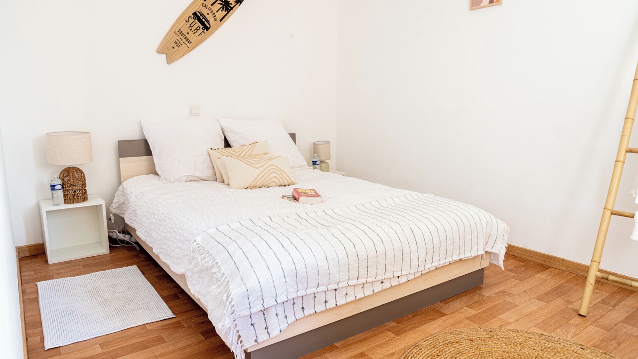 Photo of Bedroom in Jussieu