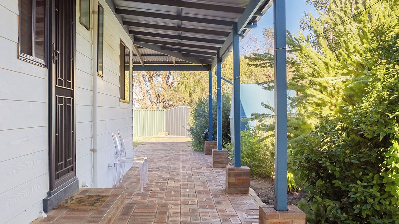 Photo of Patio Balcony in Preston Beach