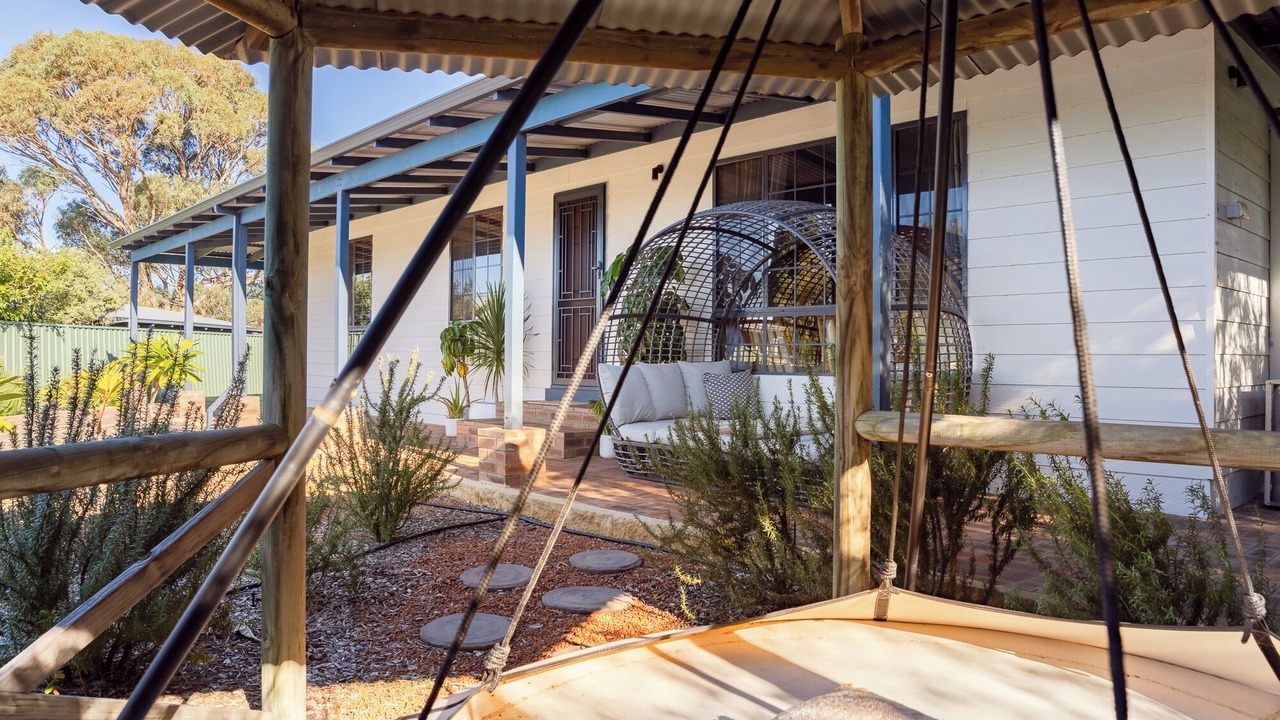 Photo of Patio Balcony in Preston Beach