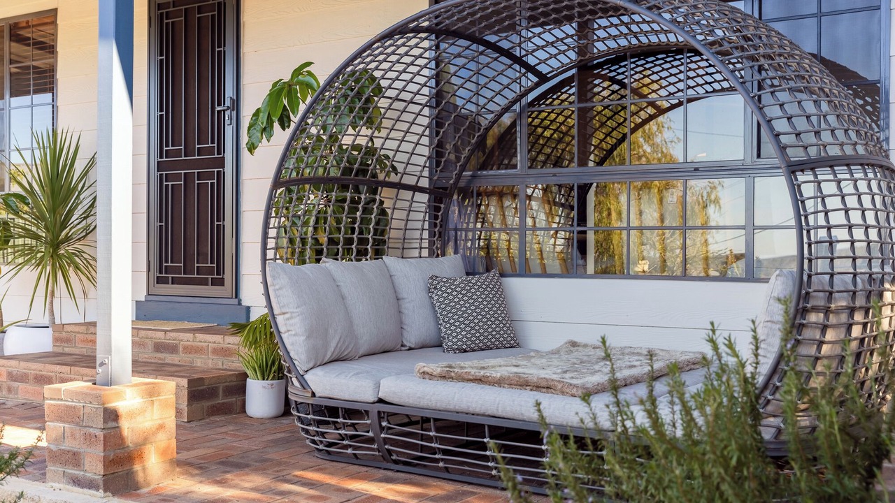 Photo of Patio Balcony in Preston Beach