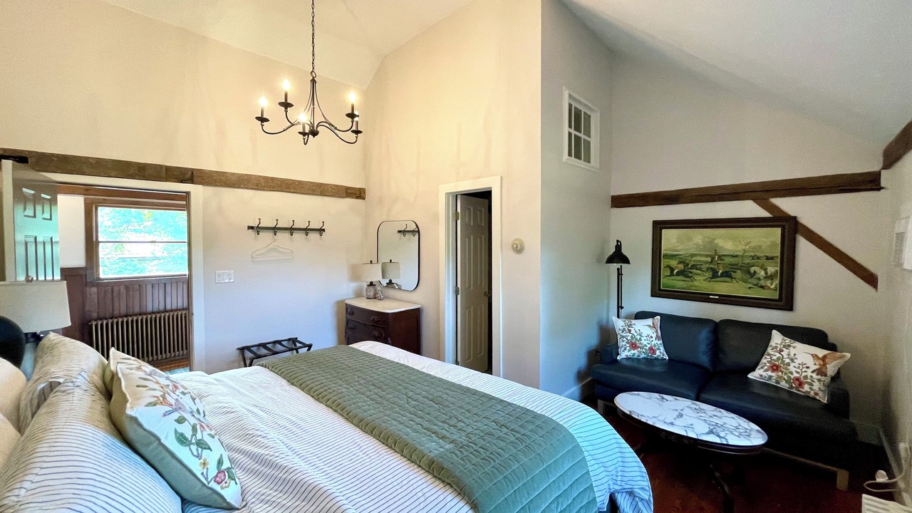 Photo of Bedroom in Blooming Glen