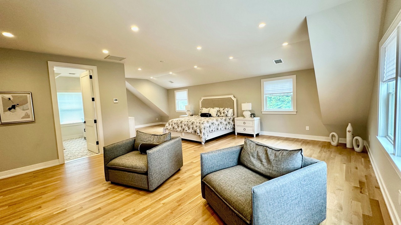 Photo of Bedroom in Orient Point