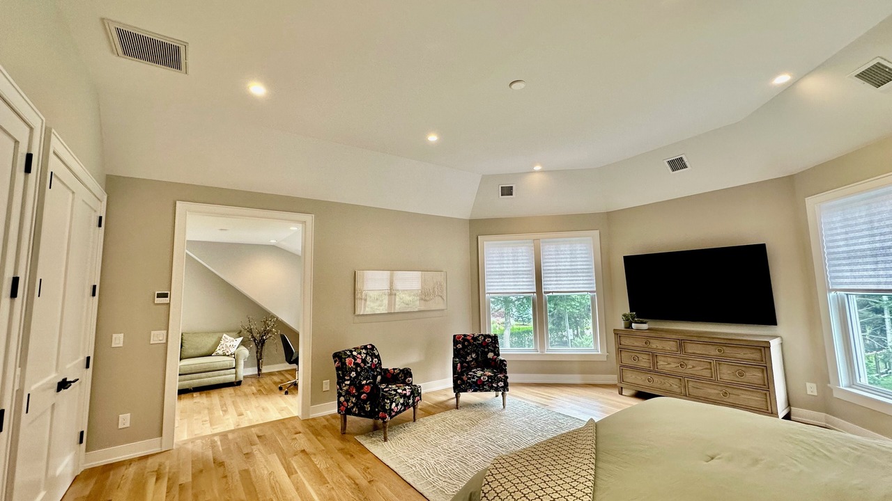 Photo of Bedroom in Orient Point