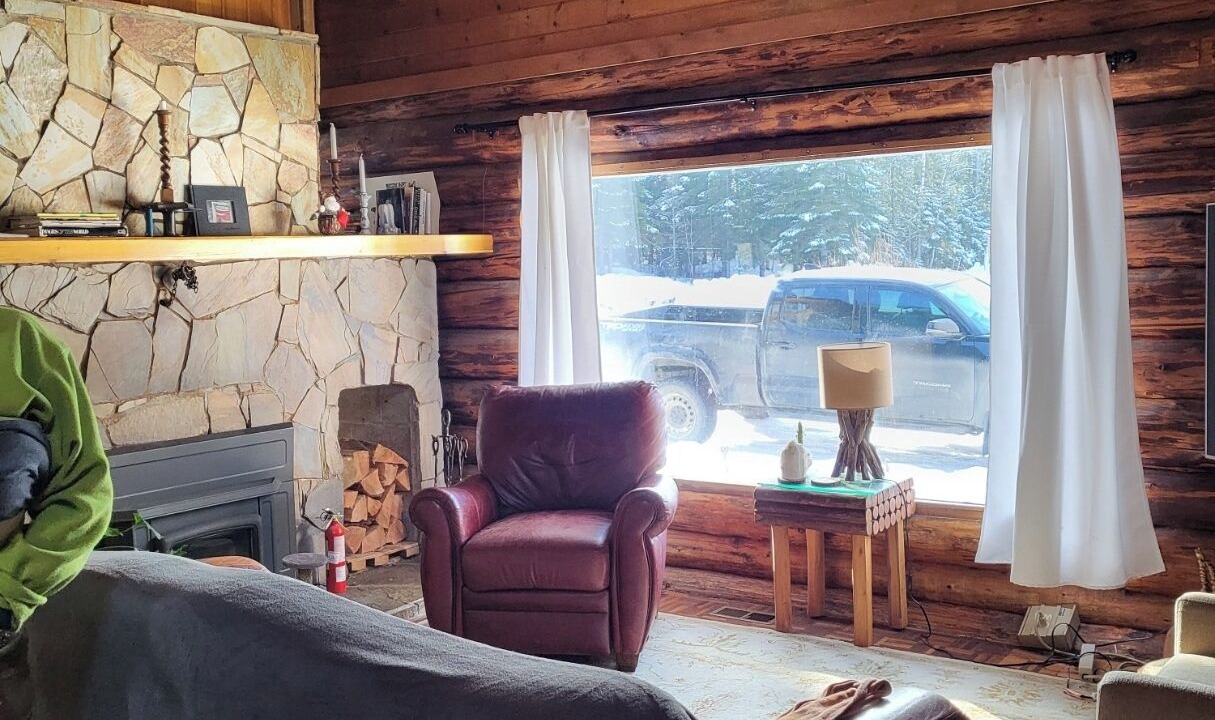 Photo of Livingroom in Salmo