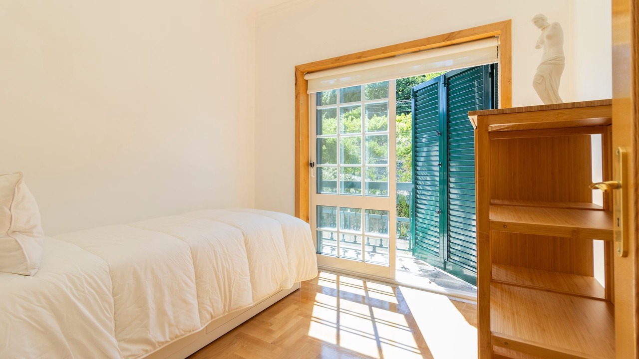 Photo of Bedroom in Molares
