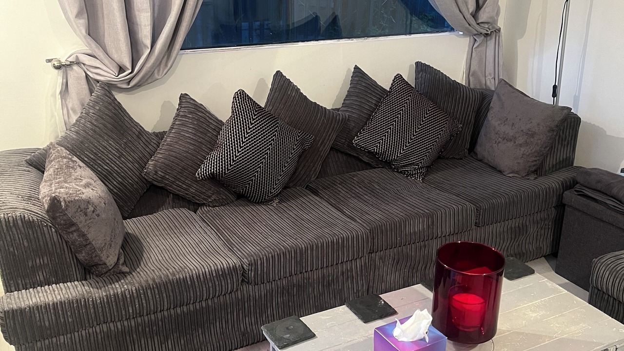 Photo of Livingroom in Warden