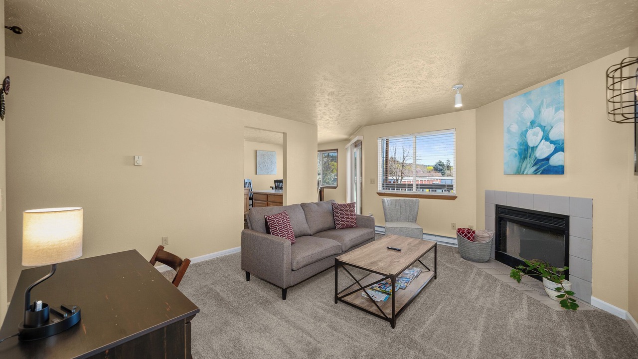 Photo of Livingroom in Spokane Valley