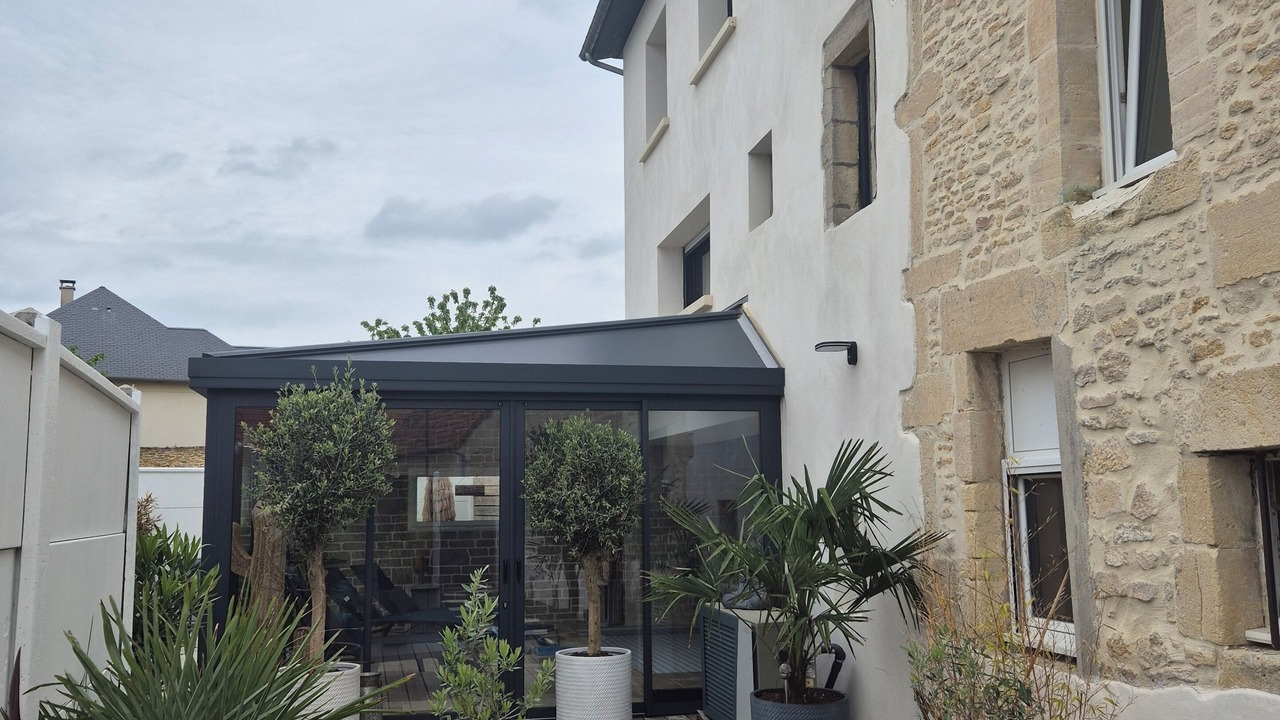 Photo of Outdoor in Escoville