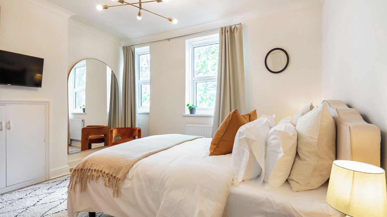 Photo of Bedroom in Homerton
