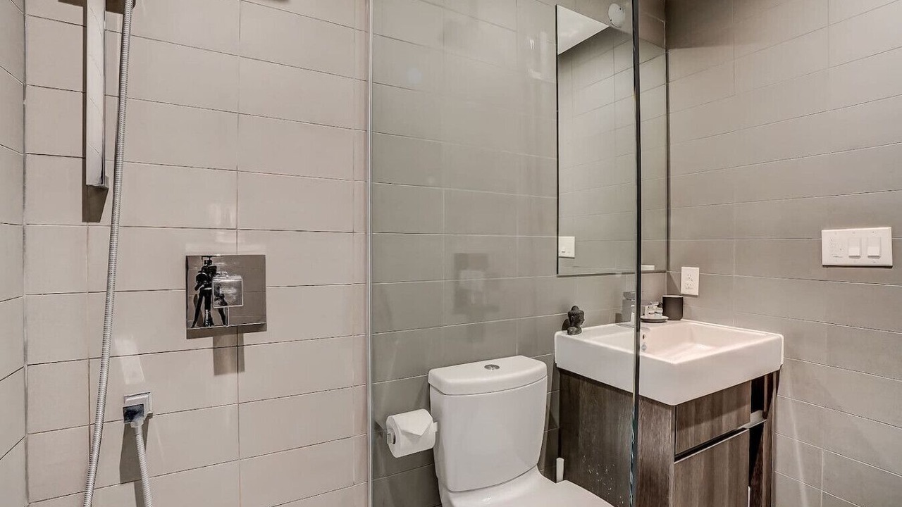 Photo of Bathroom in Byward Market - Parliament Hill